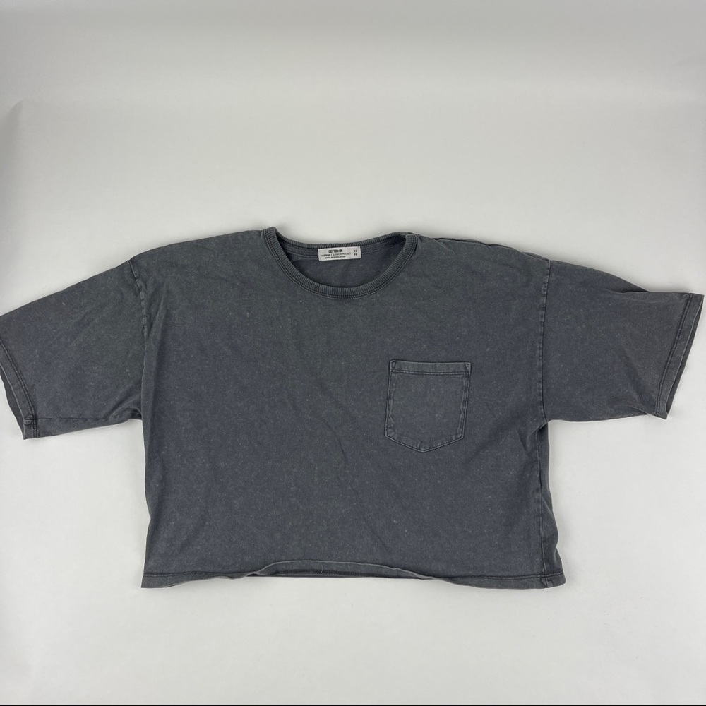 Cotton:On The One Crop Tshirt Womens XS Gray Short Sleeve Pocket